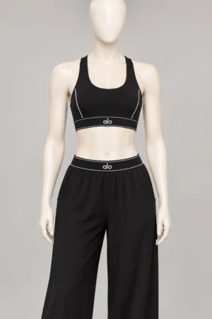 Alo Yoga black and white sportswear set - Image 6