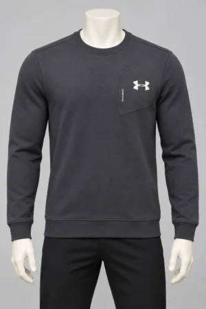 Essential Fleece Men's Sweatshirt - Image 3